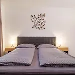 Apartment Hotz Am Golfclub 1a *